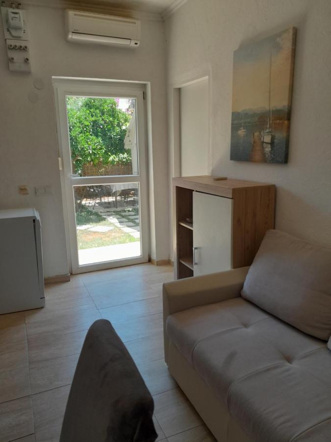 Maja Garden Apartment Zadar Bagian luar foto